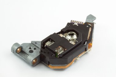 KSS 710 lazer baş cd dvd oynatıcı