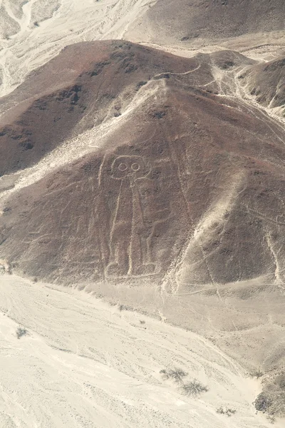 Lijnen en geoglyphs van nazca, peru - astronaut — Stockfoto