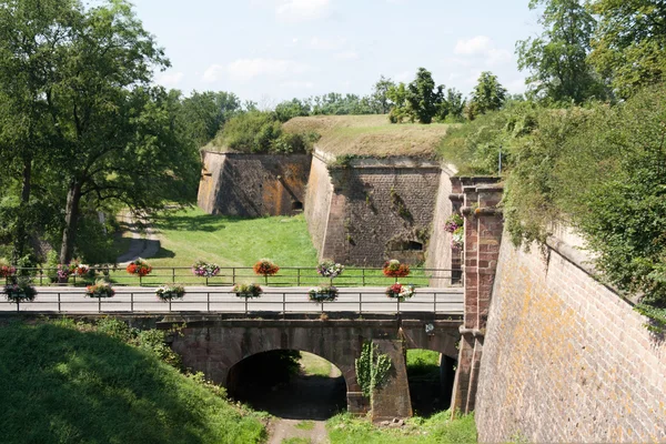 Neuf-brisach, Fransa şehir duvar — Stok fotoğraf