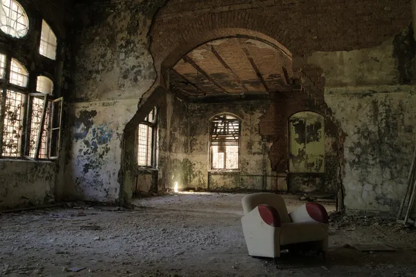 Intérieur du célèbre hôpital abandonné — Photo