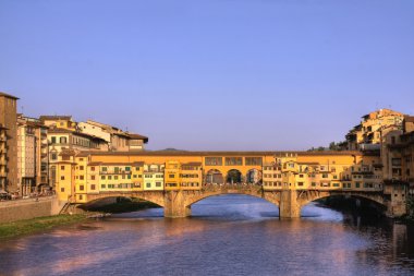 Ponte vecchio üzerinden arno Nehri, Floransa, İtalya