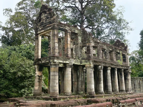 Královská knihovna ruiny angkok wat, Kambodža — Stock fotografie