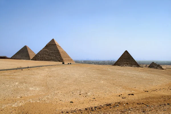 Groupe pyramidal à Gizeh, Egypte — Photo