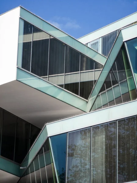 Ольшвіль Швейцарія Травень 2022 Деталі Сучасної Архітектури Бізнес Центру Джонсона — стокове фото