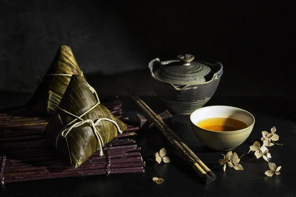 Ris Dumpling Zongzi Trä Gren Med Ett Set Traditionell Söt — Stockfoto