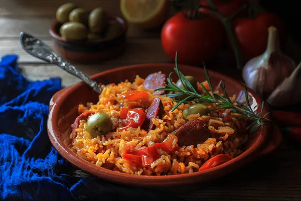 Especialidade Alimentar Espanhola Linguiça Chouriço Cozido Com Arroz Tomatio Páprica — Fotografia de Stock