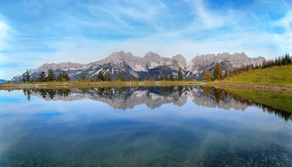 Panoramic View Wilder Kaiser Mountain Ridge Reflection Astbergsee Lake Tirol — Stock Photo, Image