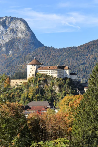 Castelo Kufstein Uma Colina Outono Colorido Tirol Áustria Fortaleza Dominou — Fotografia de Stock