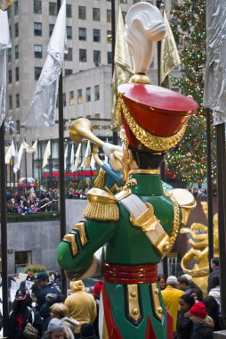 oyuncak asker rockefeller center