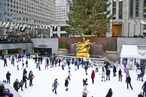 Rockefeller center ijsbaan — Stockfoto