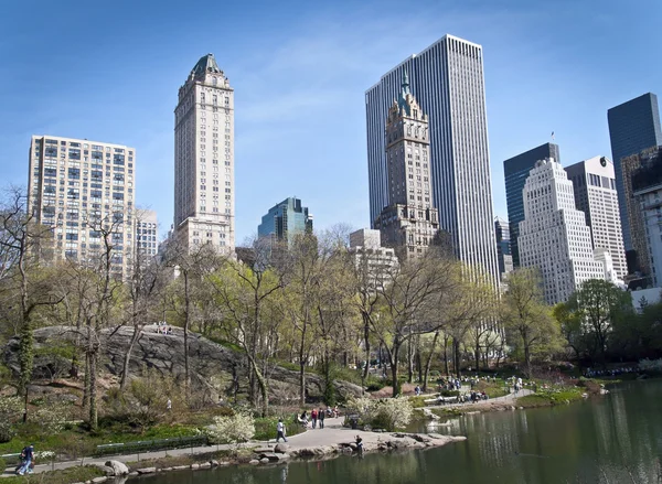 Central park sjön — Stockfoto