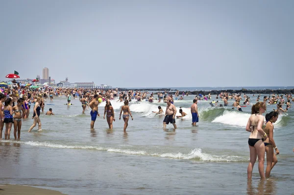 Nagy tömegeket Jersey Shore — Stock Fotó