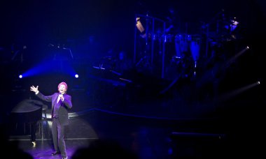Barry manilow Broadway'de