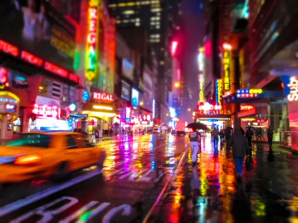 Ciudad Colores en la noche — Foto de Stock