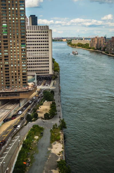 Hoge stijging uitzicht op de rivier — Stockfoto