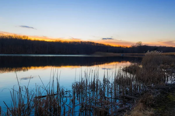 Sunsets Rising Sun Lake Monmouth County — стоковое фото