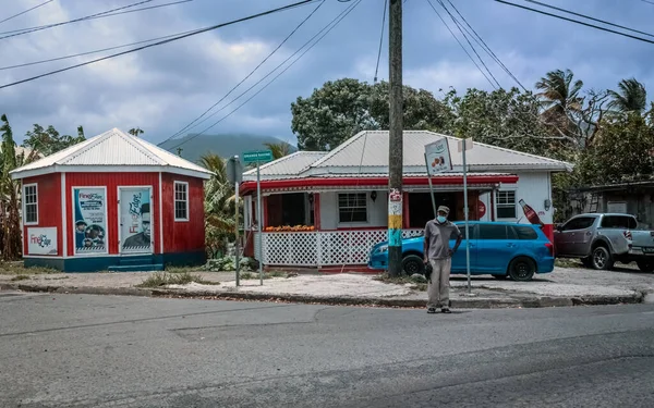 Dennery Lucia Abril Mercado Ideal Con Hombre Enmascarado Abril 2022 — Foto de Stock