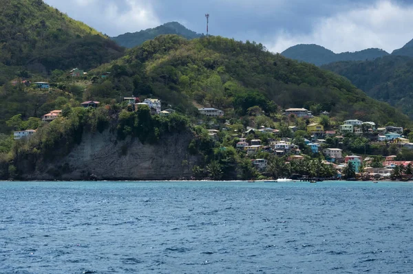 Barevné Domy Horách Země Karibského Ostrova Svatá Lucie — Stock fotografie