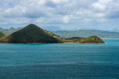 Saint Lucia 'daki Rodney Körfezi manzarası.