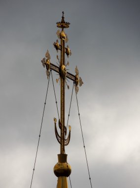 Kilise haç