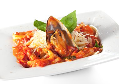 Makarna - deniz ürünleri ile Linguine