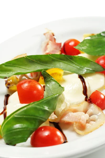 Tomaten met mozzarella salade — Stockfoto