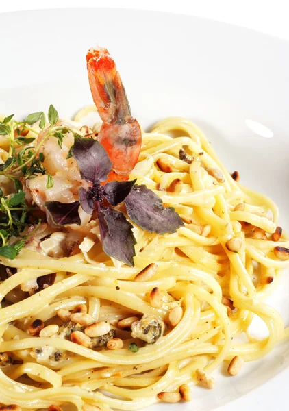 Špagety s mořskými plody — Stock fotografie