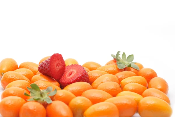 Fresa y kumquats — Foto de Stock