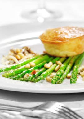 Meze - keçi peyniri Pate süt.