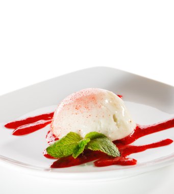 donmuş kuş üzümü Mus