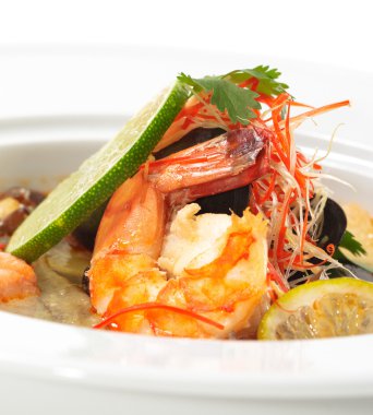 Tayland yemekleri - tom yam kung