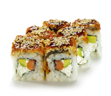 somon ve füme yılan balığı maki sushi