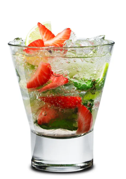 Cocktail - Beerenmojito — Stockfoto