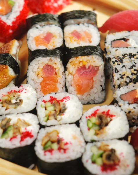 Cuisine japonaise - Sushi Set — Photo