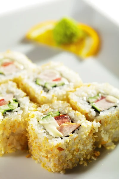 Japanese Cuisine - Maki Sushi — Stock Photo, Image