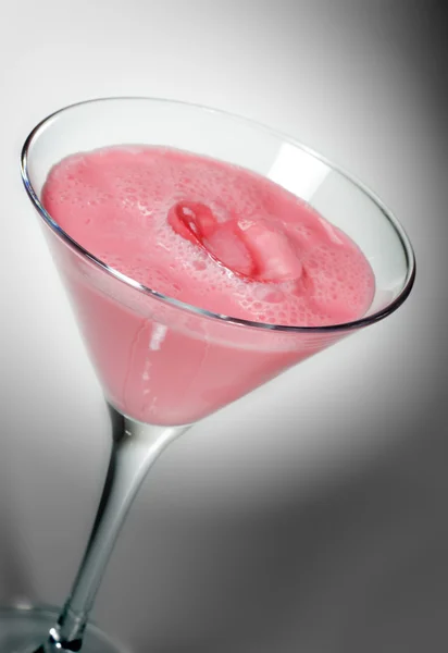 Pinkfarbener Cocktail — Stockfoto