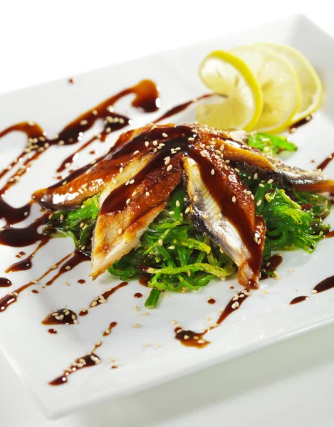 Chuka Seaweed com salada Unagi — Fotografia de Stock