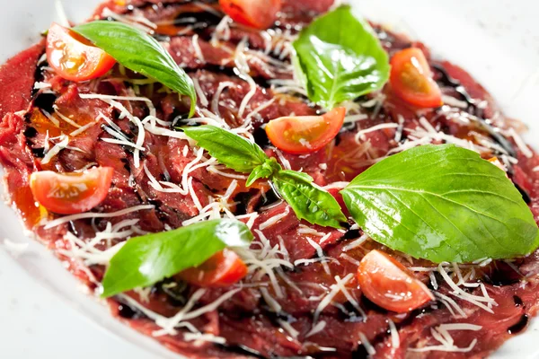 Rindfleisch-Carpaccio — Stockfoto