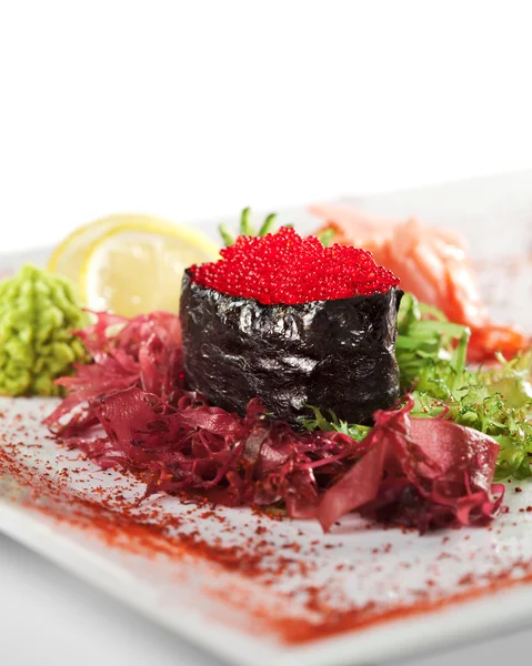 Vermelho Tobiko Gunkan Sushi — Fotografia de Stock