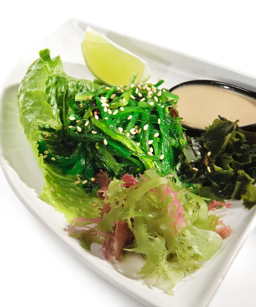 Cuisine japonaise - Salade d'algues — Photo