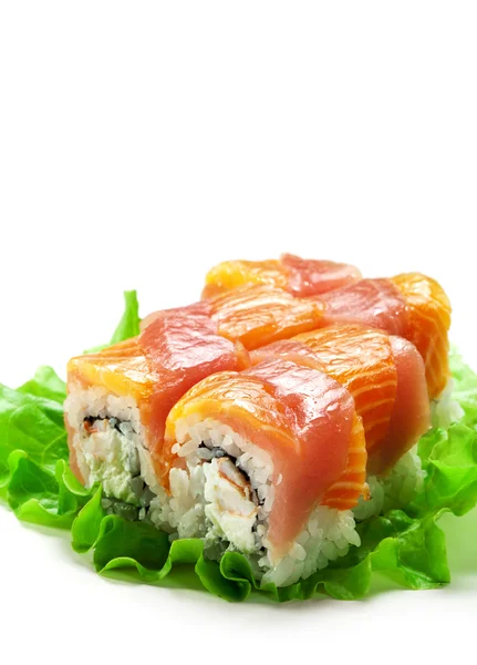 Zalm en tonijn roll — Stockfoto