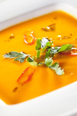 Balkabağı çorbası.