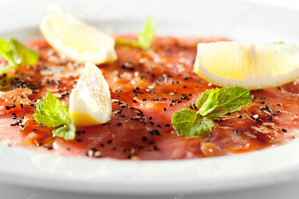 Carpaccio z tuňáka — Stock Fotografie © ryzhkov86 23489059