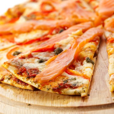 Deniz ürünleri pizza