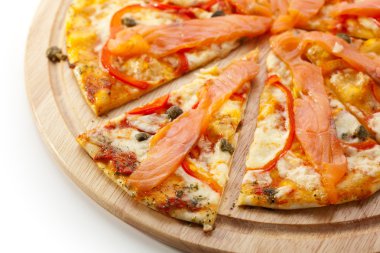 Deniz ürünleri pizza