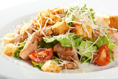 Sezar salatası
