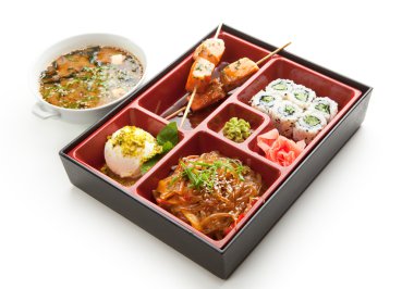 Bento Öğle Yemeği