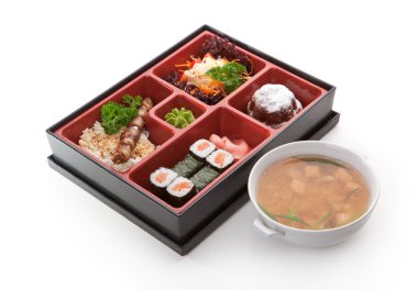 Bento Öğle Yemeği