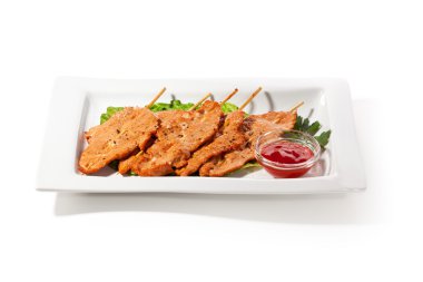 Şişlenmiş domuz eti.