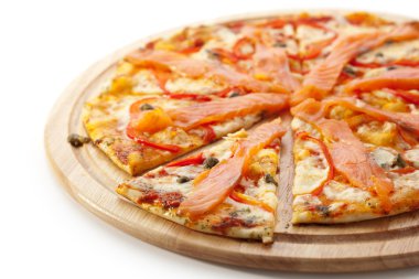 Deniz ürünleri pizza
